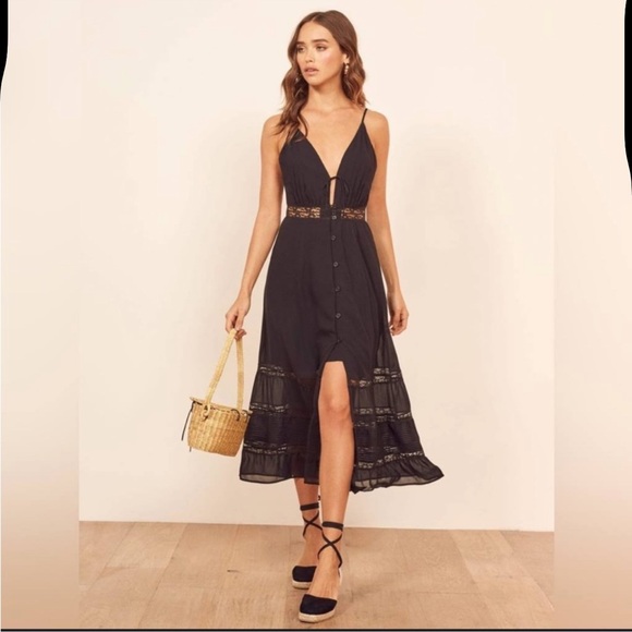 REFORMATION Black Lace Stripe Keyhole SHELLEY Sleeveless Crepe
Midi Dress Size 6 - Picture 16 of 16